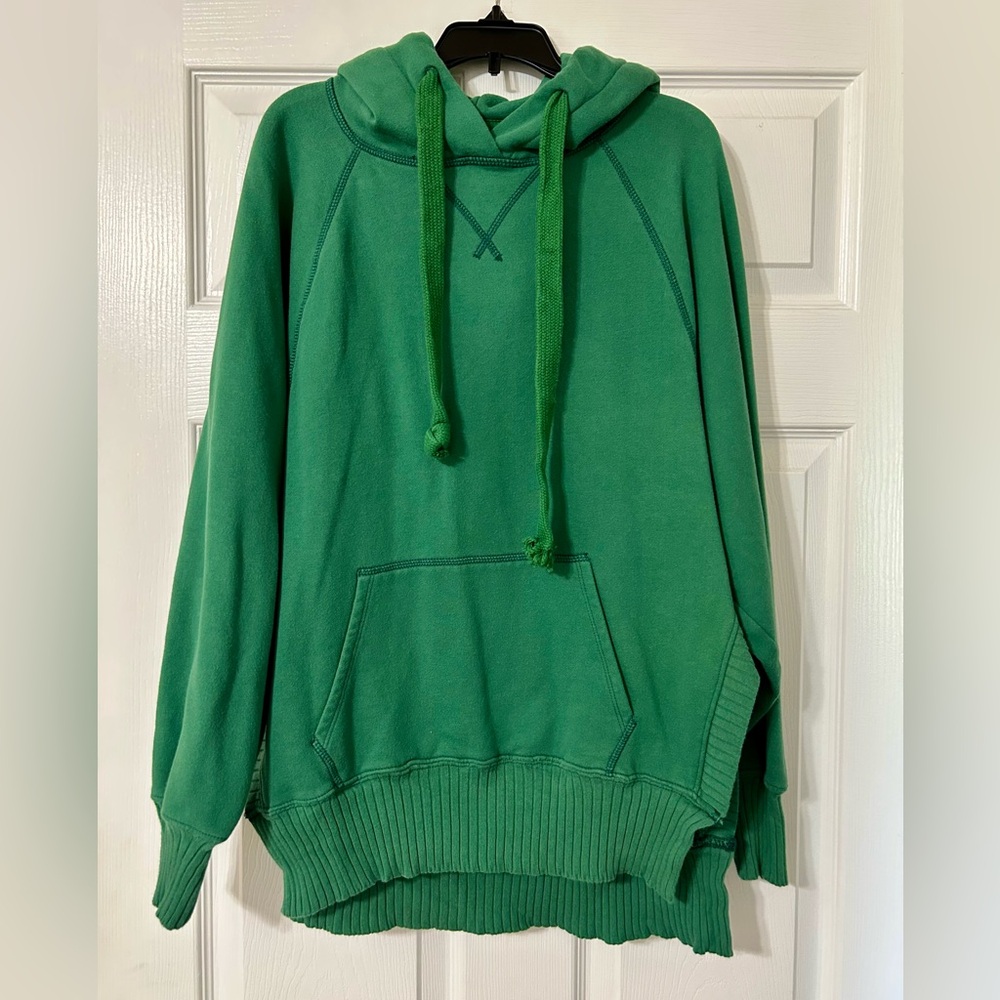 Like New - Women’s American Eagle Outfitters Green Hoodie